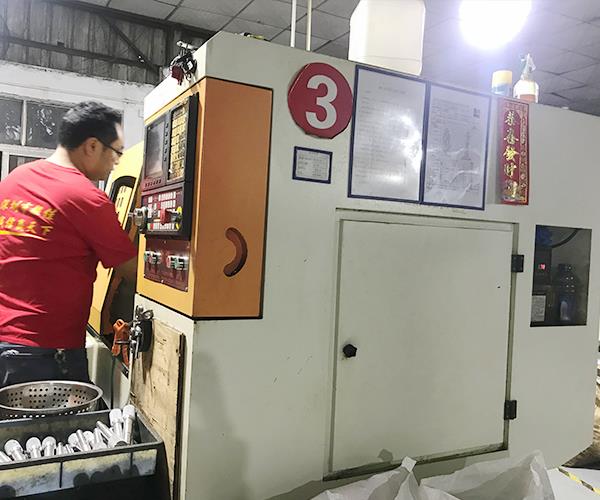 機(jī)臺(tái)展示